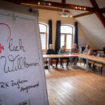 Das Deutsche Rote Kreuz heisst uns "Herzlich Willkommen im DRK Zugheim Angermund"