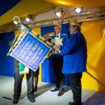 Auch unsere Standarte wird zur Feier des Jubiläums geehrt